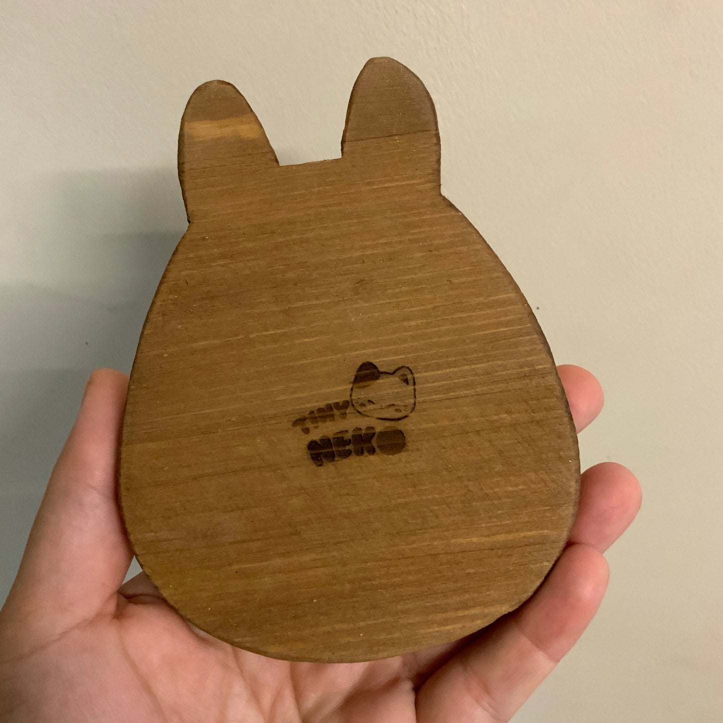 Sous-verre gravé Totoro Tinyneko.fr