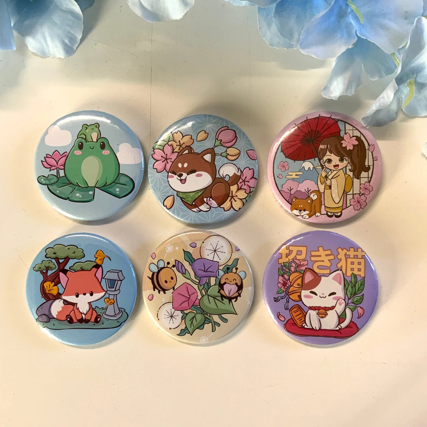 Badge rond 5 cm motifs kawaii Tinyneko.fr