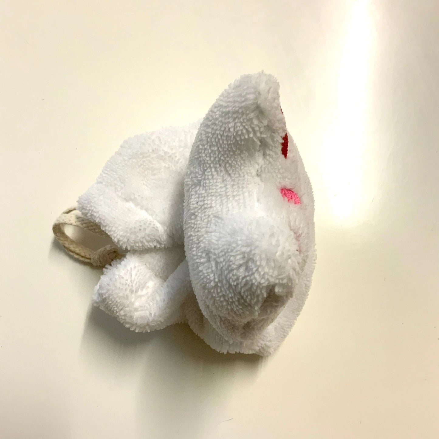 Fleur de douche kitsune micro éponge bambou Tinyneko.fr