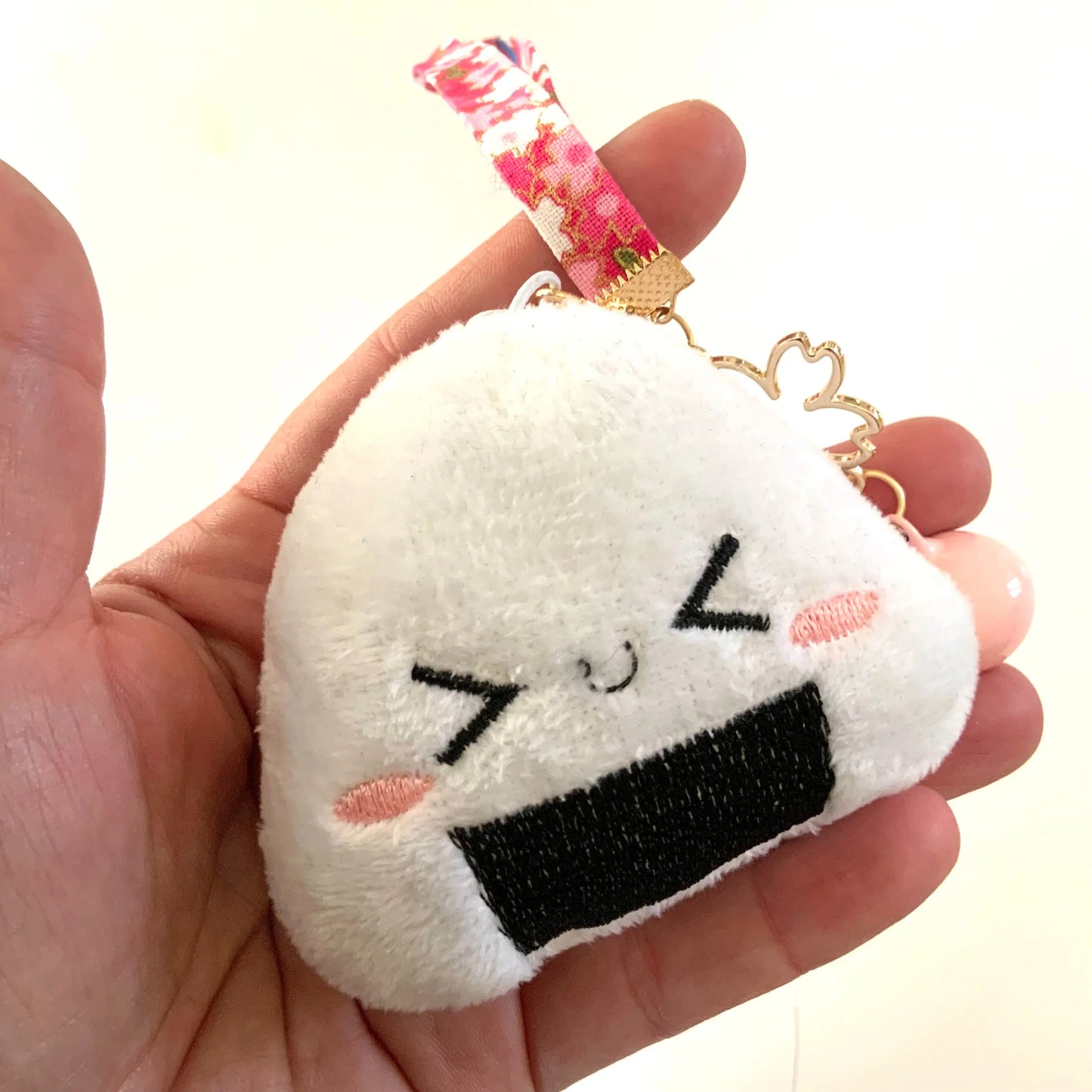 Porte-clé brodé Onigiri Tinyneko.fr