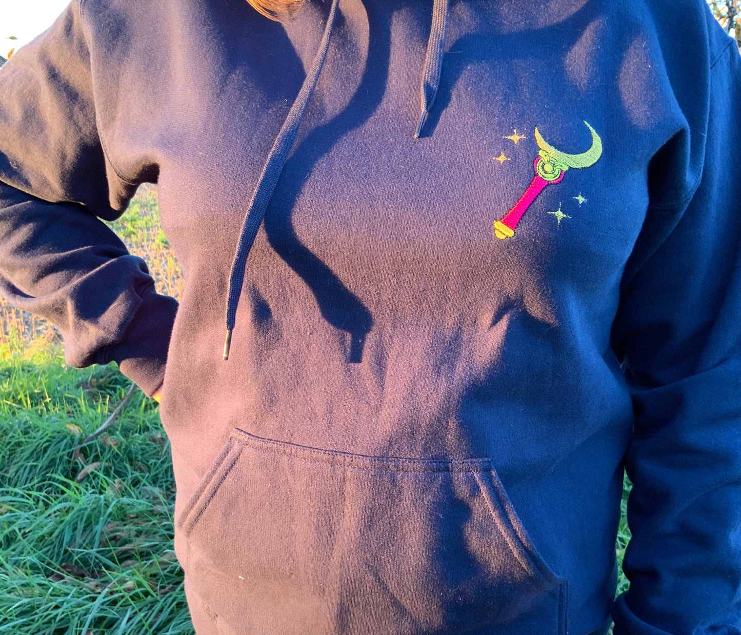 Sweatshirt à capuche brodé « Sailormoon«