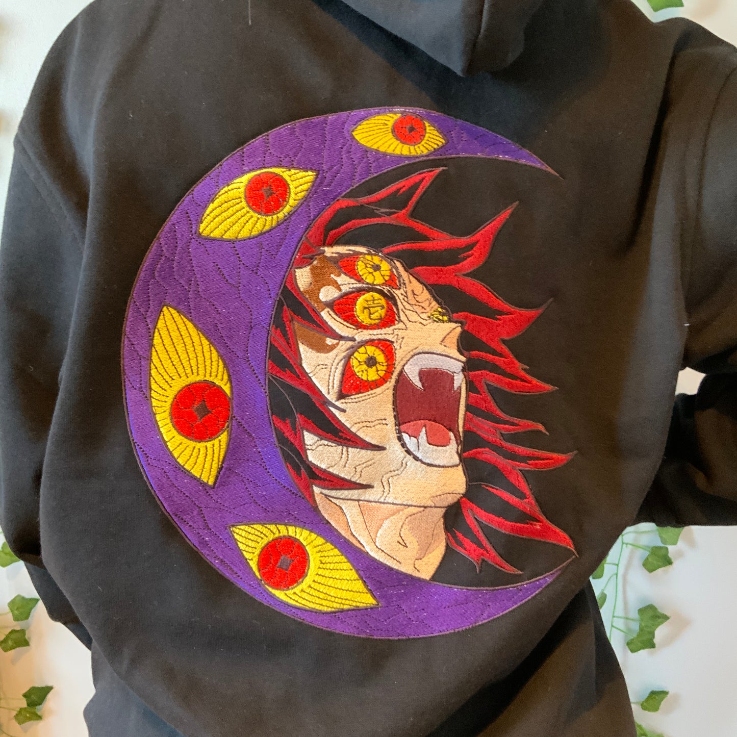 Sweatshirt à capuche brodé noir « Kokushibo »Demon Slayer