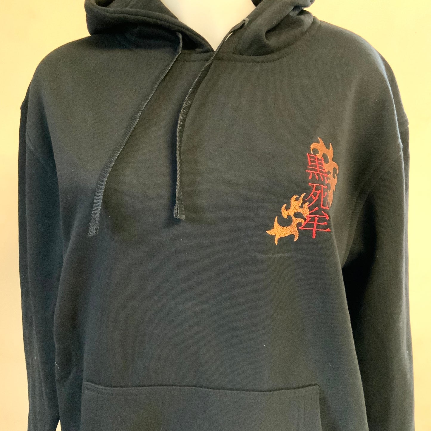 Sweatshirt à capuche brodé noir « Kokushibo »Demon Slayer