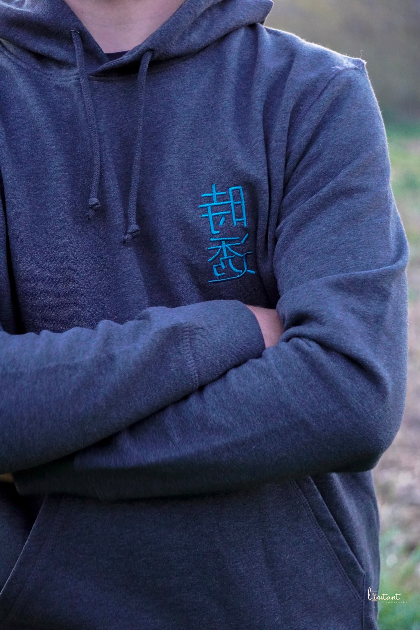 Sweat à capuche brodé « Tokito « Demon slayer