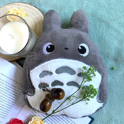 Coussin kawaii brodé "Totoro" Fanart Gris bleu blanc