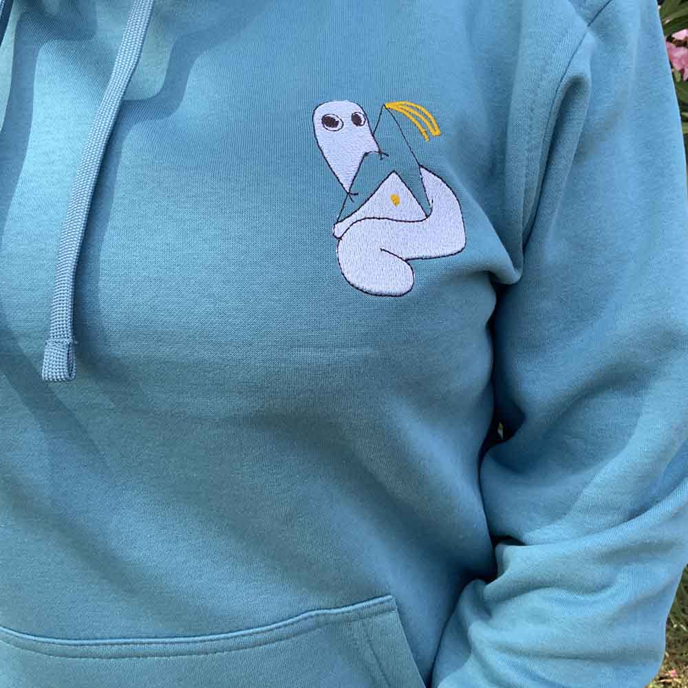 Sweat à capuche brodé « Coco « L'atelier des sorciers "